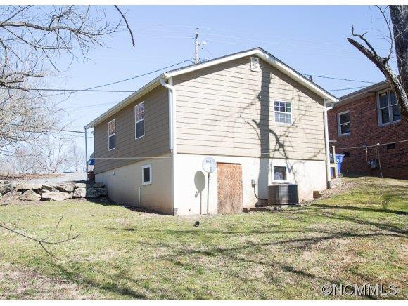 557 Fairview Road - Photo 21