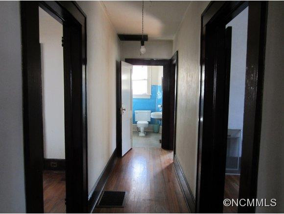2 Cottage Street - Photo 5