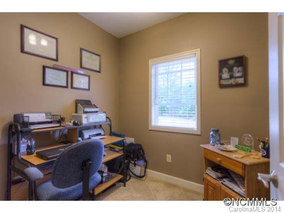 1498 Brentwood Place - Photo 14
