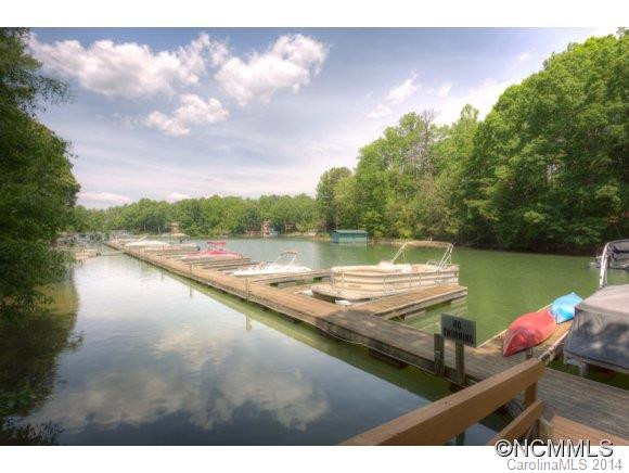 1498 Brentwood Place - Photo 3