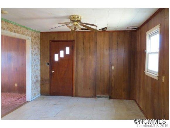 767 Jupiter Road - Photo 4