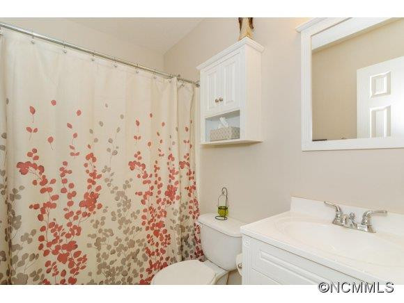 24 Evelake Drive - Photo 17