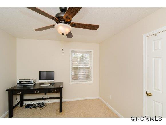 24 Evelake Drive - Photo 18