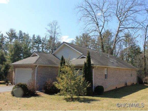 949 KANUGA ROAD
