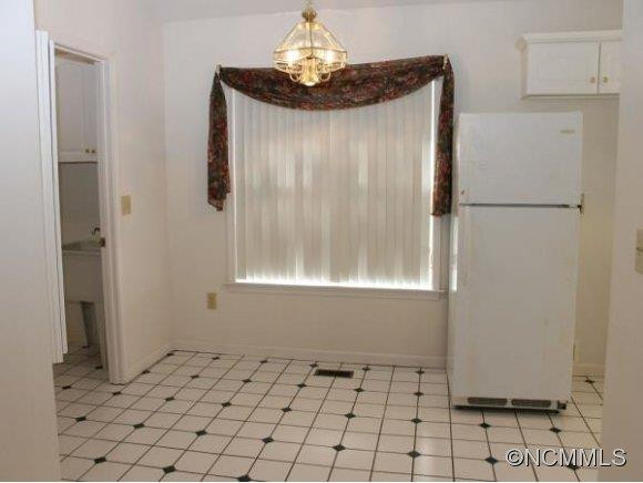 949 KANUGA ROAD - Photo 6