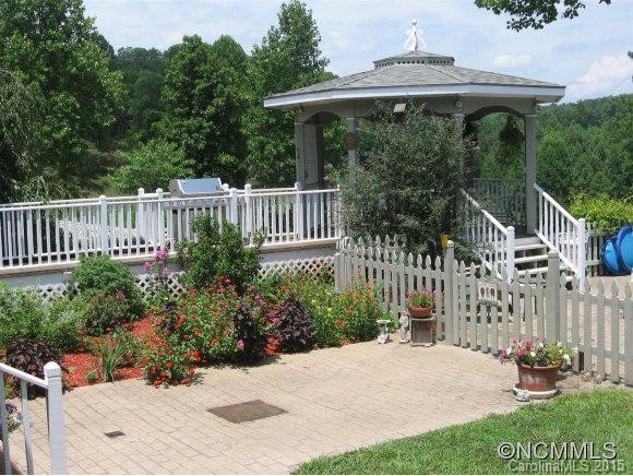 525 Carriage Row - Photo 24