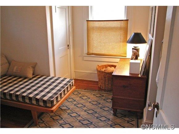 122 Trotter Place - Photo 13