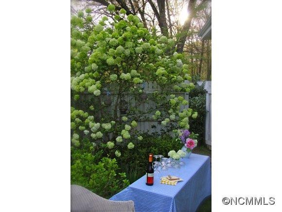 122 Trotter Place - Photo 24