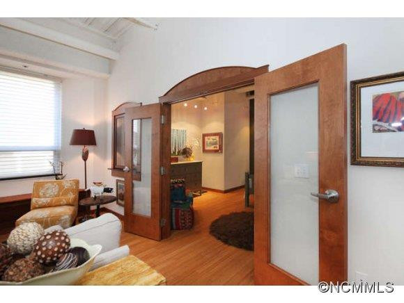 12 S. Lexington Ave. Unit 200 - Photo 12