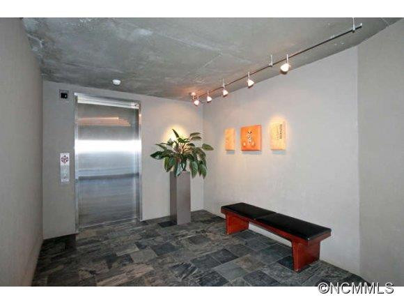 12 S. Lexington Ave. Unit 200 - Photo 4