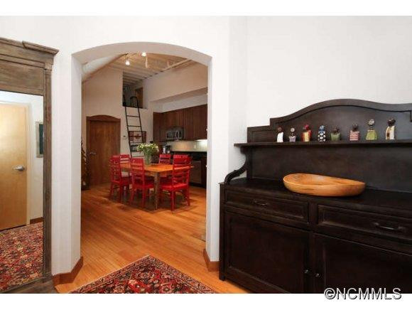 12 S. Lexington Ave. Unit 200 - Photo 5