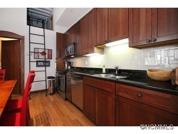 12 S. Lexington Ave. Unit 200 - Photo 8
