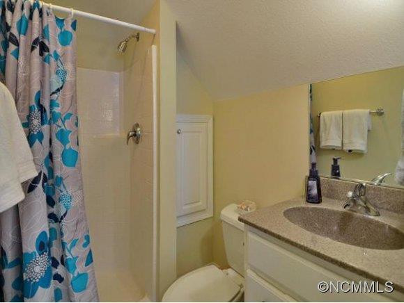 211 RIVERCREST BLVD. - Photo 16