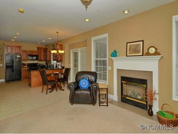 211 RIVERCREST BLVD. - Photo 8