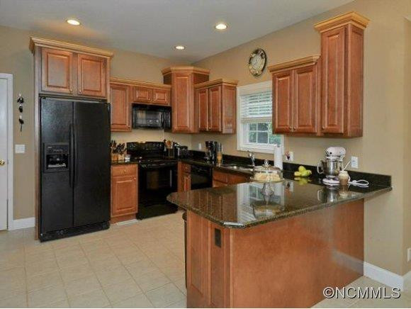 211 RIVERCREST BLVD. - Photo 9