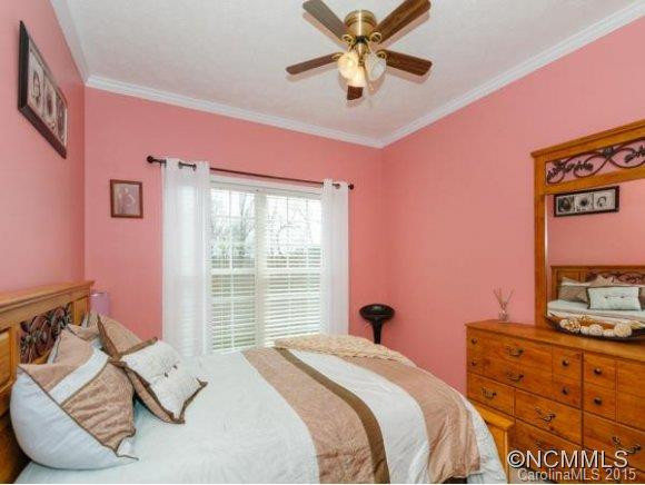 30 FOREST RIDGE DRIVE - Photo 16