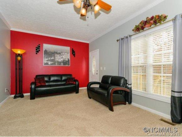 30 FOREST RIDGE DRIVE - Photo 5