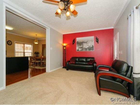30 FOREST RIDGE DRIVE - Photo 6