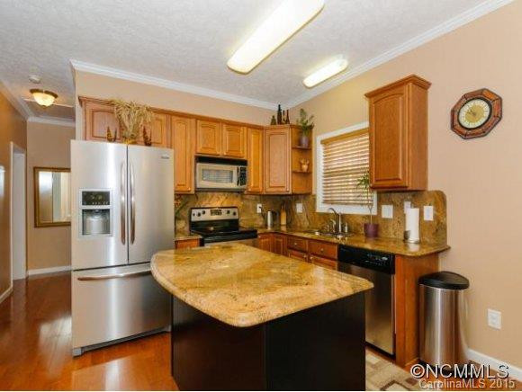 30 FOREST RIDGE DRIVE - Photo 10