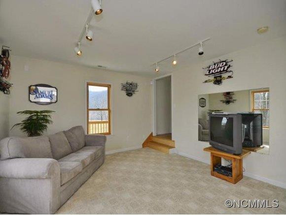 121 ARBOR LANE - Photo 17