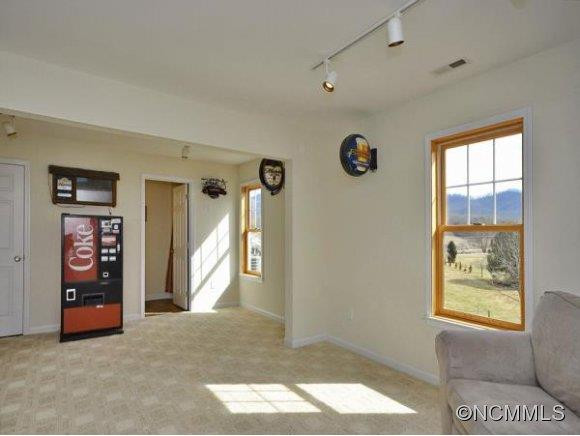 121 ARBOR LANE - Photo 18