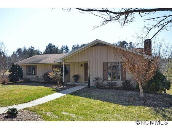 104 Woodland Hills Rd