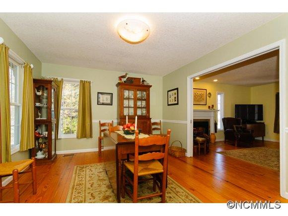 42 Forest Knoll Drive - Photo 6