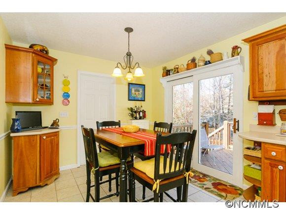 42 Forest Knoll Drive - Photo 9