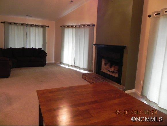 214 Deer Path - Photo 5