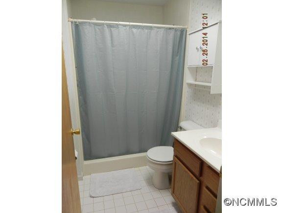 214 Deer Path - Photo 9