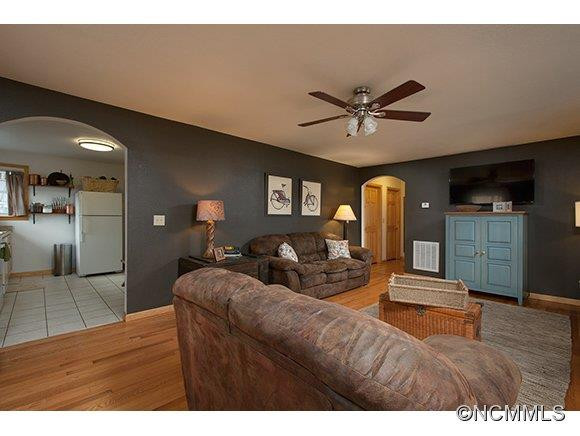 2803 Asheville Highway - Photo 4