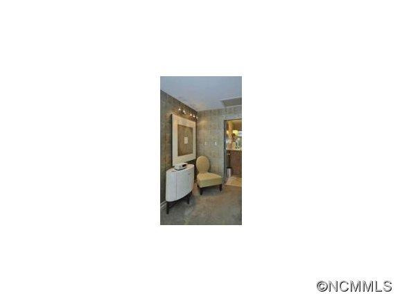 26 East Fox Chase Road - Photo 15