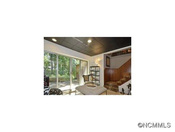 26 East Fox Chase Road - Photo 19
