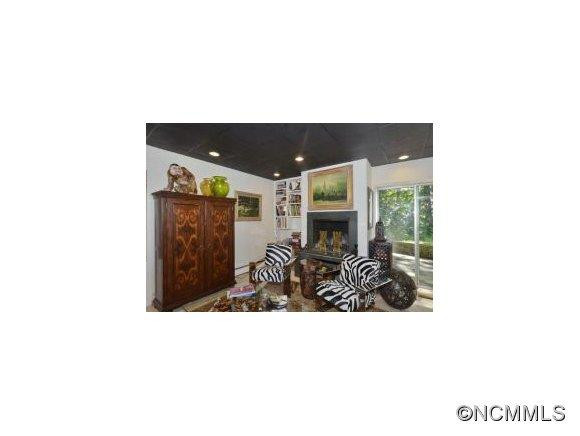 26 East Fox Chase Road - Photo 20