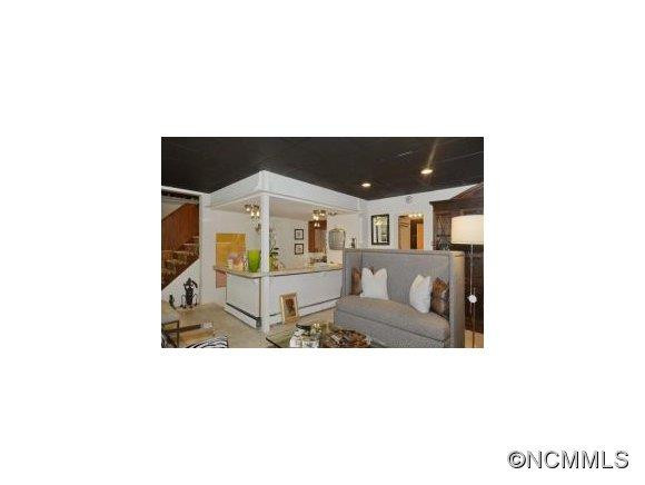 26 East Fox Chase Road - Photo 21