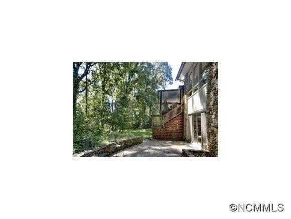 26 East Fox Chase Road - Photo 24