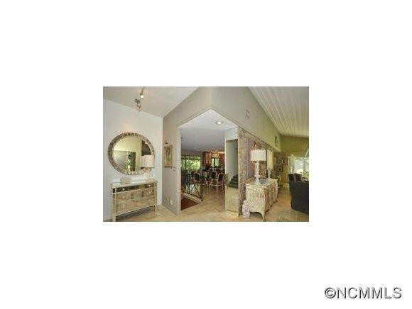 26 East Fox Chase Road - Photo 4