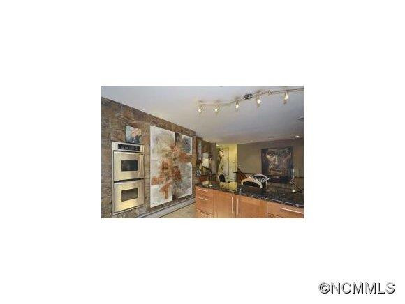 26 East Fox Chase Road - Photo 9