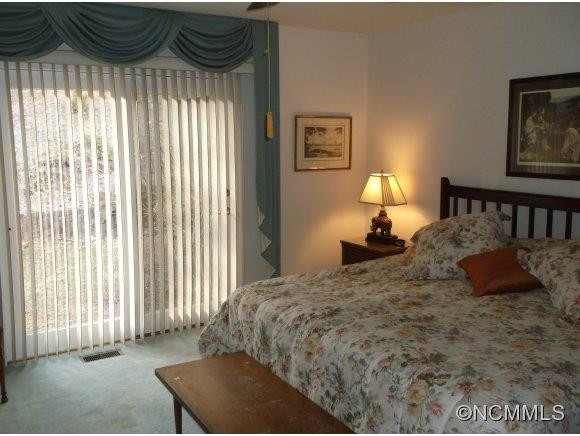 19 W FAIRWAY DRIVE - Photo 12