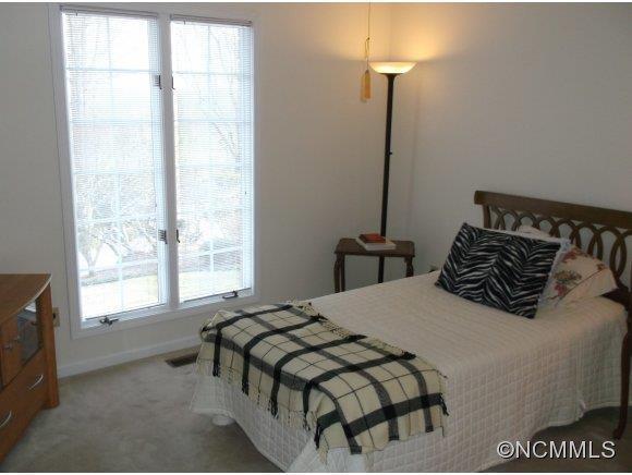 19 W FAIRWAY DRIVE - Photo 16
