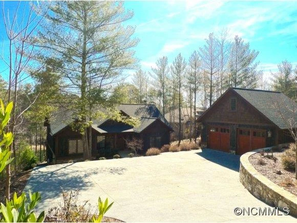 5069 Lighthouse Court