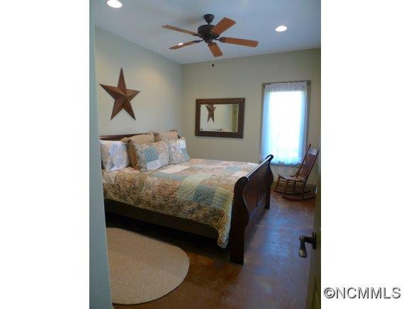 5069 Lighthouse Court - Photo 18