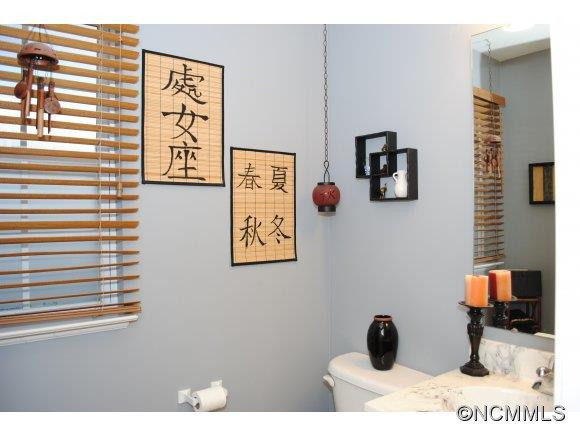 433 Wiltshire Circle - Photo 11