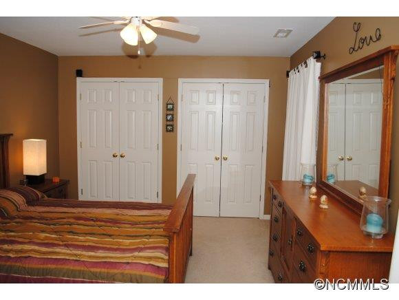 433 Wiltshire Circle - Photo 15