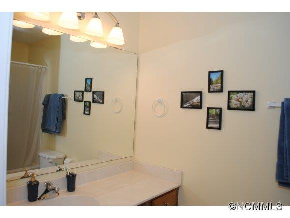 433 Wiltshire Circle - Photo 16