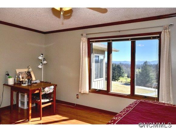 2890 Turnpike Road - Photo 12