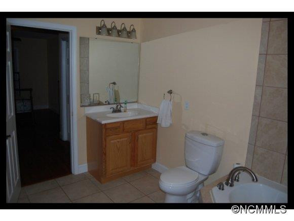 32 Evita Cove Rd. - Photo 11