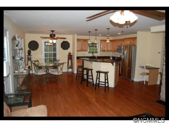 32 Evita Cove Rd. - Photo 4