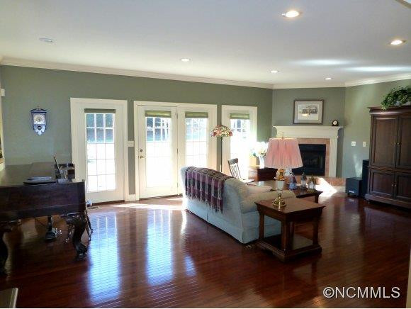 640 VISTA FALLS ROAD - Photo 2