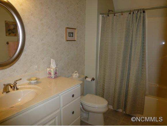 640 VISTA FALLS ROAD - Photo 16